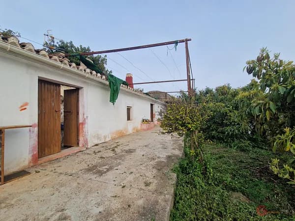 Finca rústica de 2,1 ha en venta en Itrabo, Granada