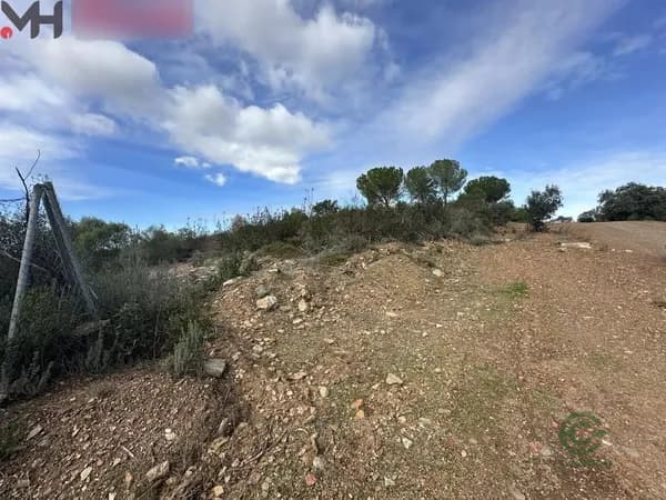 Finca agrícola de 0,1 ha en venta en El ronquillo, Sevilla
