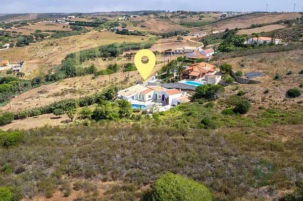 Casa de 0,648 ha en venta en Vila do bispo, Faro