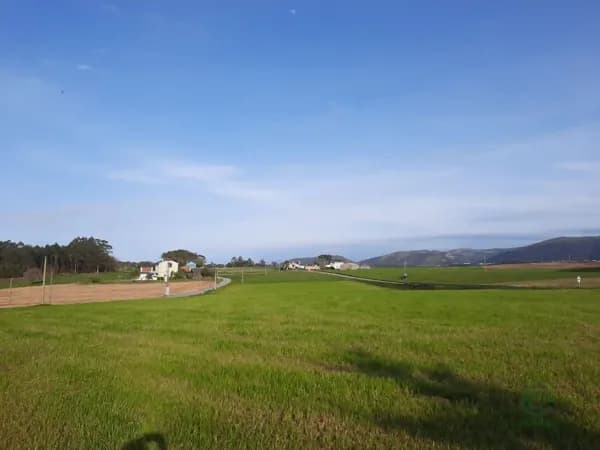 Finca rústica de 1,42 ha en venta en Navia, Asturias