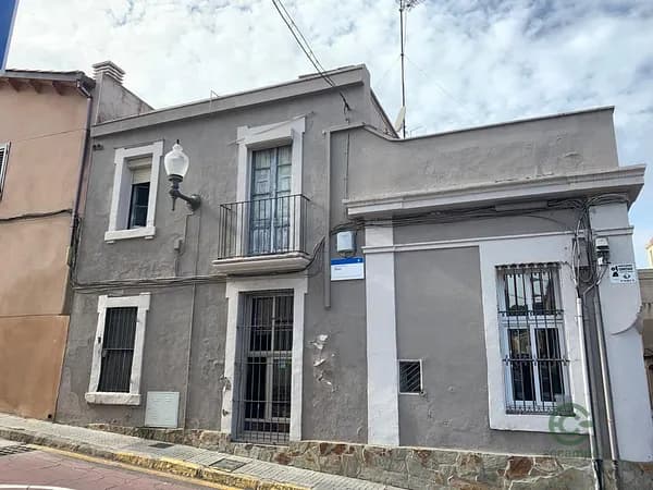 Casa de 0,01 ha en venta en Sant boi de llobregat, Barcelona