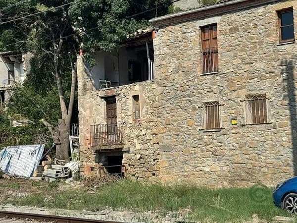 Finca rústica de 0,0108 ha en venta en Barcelona