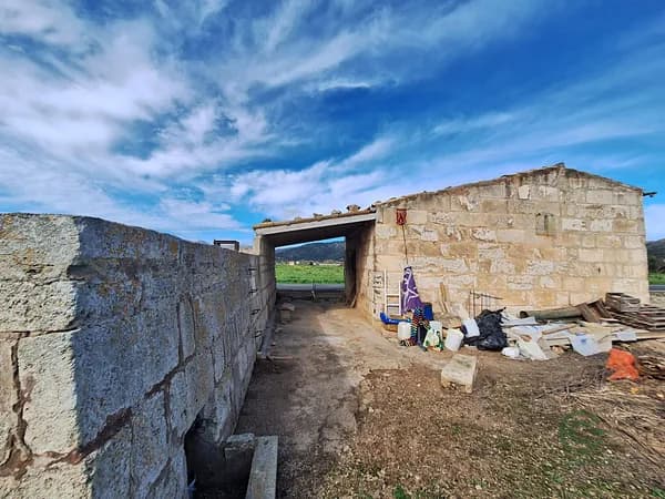 Finca rústica de 0,53 ha en venta en Baleares