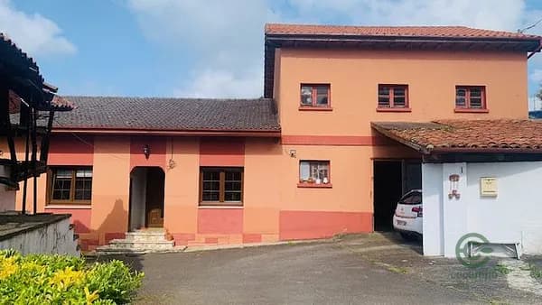 Finca rústica de 0,0505 ha en venta en Carreno, Asturias