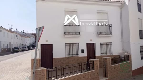 Casa de 0,019 ha en venta en Olvera, Cadiz