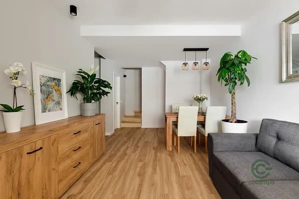 Casa de 0,0101 ha en venta en Orihuela, Alicante