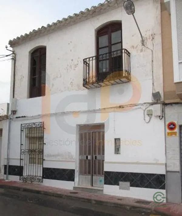 Casa de 0,0125 ha en venta en Huercal-overa, Almeria