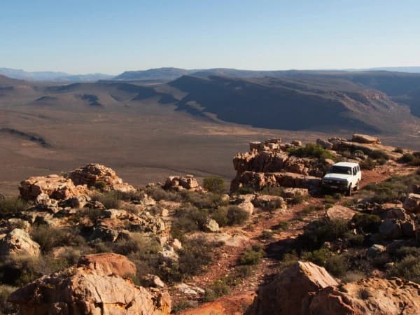 Guía completa 2026 de coches 4X4 y todoterreno para el campo