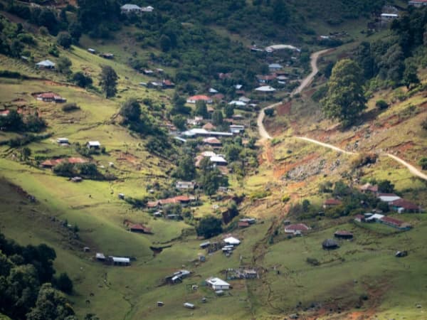 Permuta de fincas rústicas en España: guía práctica de fiscalidad, contrato y trámites en 2026 
