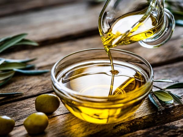 Cómo afectan los conflictos bélicos al precio del aceite de oliva en España