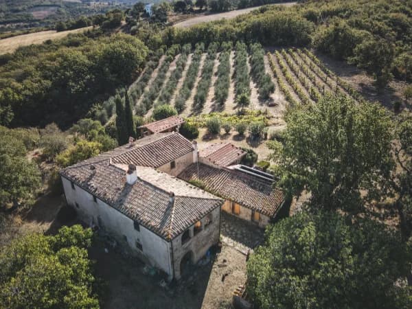 Finca rústica con caserío como ejemplo de home staging