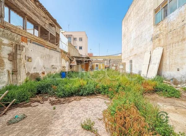 Terreno urbano de 0,0172 ha en venta en Torrellano, Alicante