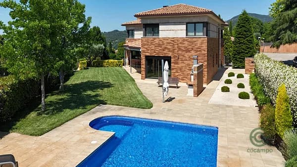 Casa de 0,14 ha en venta en La garriga, Barcelona