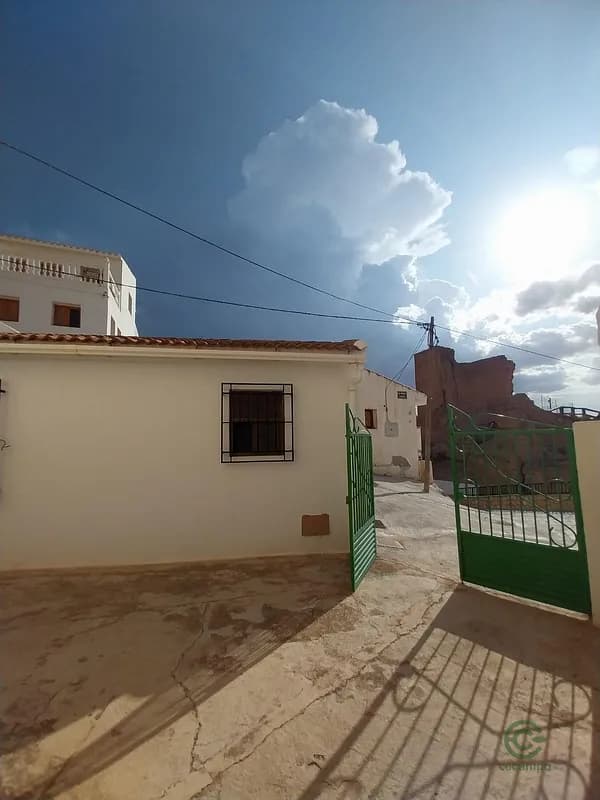 Spot image