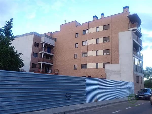 Casa de 0,1142 ha en venta en Zaragoza, Zaragoza