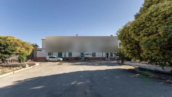 Finca rústica de 1,5 ha en venta en Granada, Granada