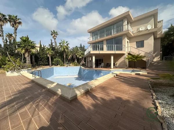 Casa de 0,2 ha en venta en Rojales, Alicante