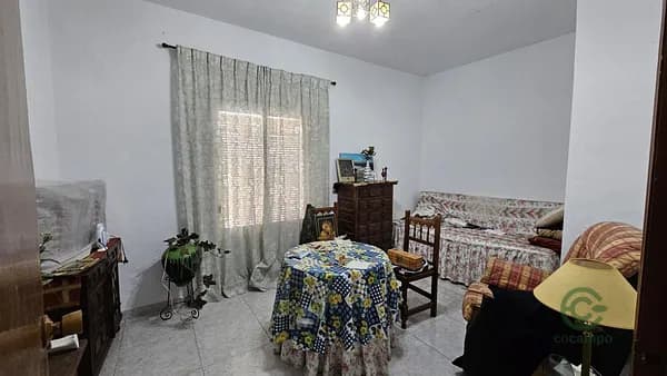 Casa de 0,0142 ha en venta en Almodovar del rio, Cordoba