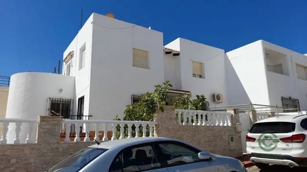 House of 0,0235 ha for sale in Almeria