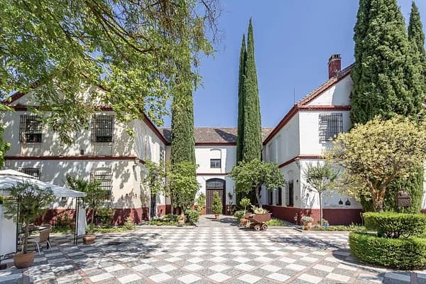 Finca rústica de 2,5 ha en venta en Granada, Granada