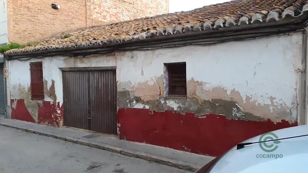 Casa de 0,02 ha en venta en Torrent, Valencia