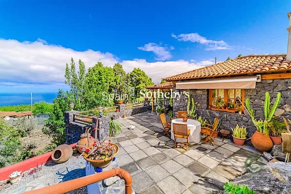 Finca rústica de 0,4806 ha en venta en Icod de los vinos, Tenerife