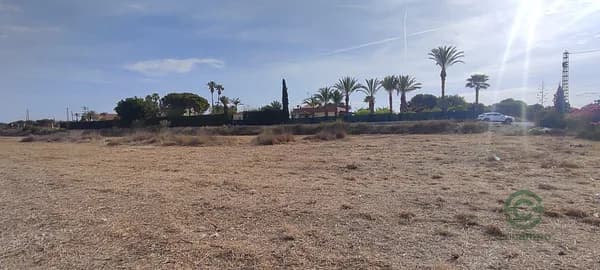 Terreno urbano de 1,3482 ha en venta en Elche pedanias, Alicante