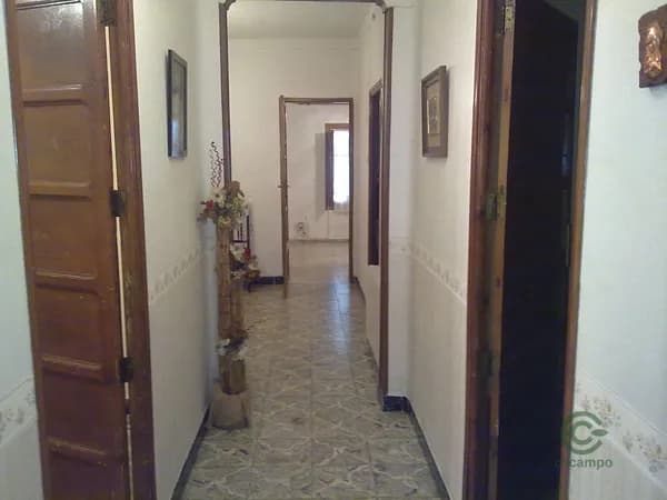 Casa de 0,03 ha en venta en Roda (la), Albacete