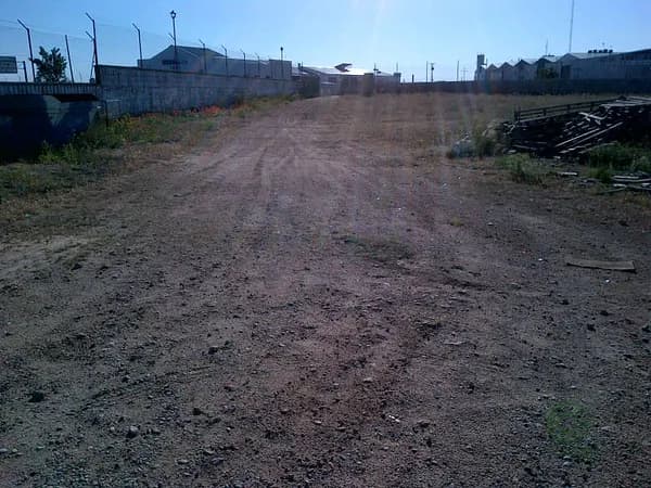 Terreno urbano de 0,5 ha en venta en Albacete, Albacete