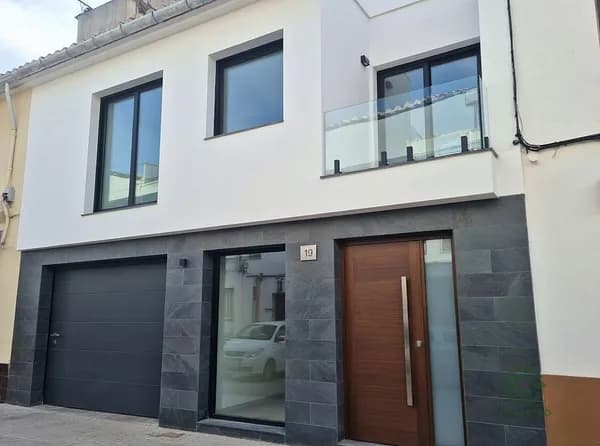 Terreno urbano de 0,0157 ha en venta en Benifaio, Valencia