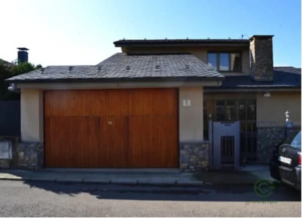 Casa de 0,0258 ha per a venda a Lleida
