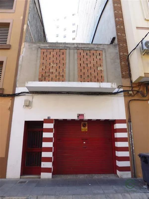 Spot image
