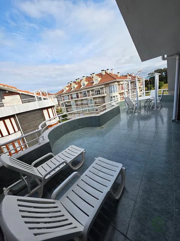 Casa de 0,013 ha en venta en Noja, Cantabria