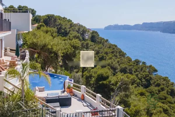 Casa de 0,1035 ha en venta en Jávea - xàbia, Alicante