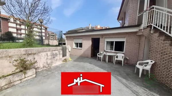 Casa de 0,06 ha en venta en Noja, Cantabria