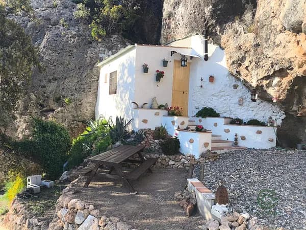 Finca rústica de 0,0037 ha en alquiler en Alhaurín el grande, Malaga