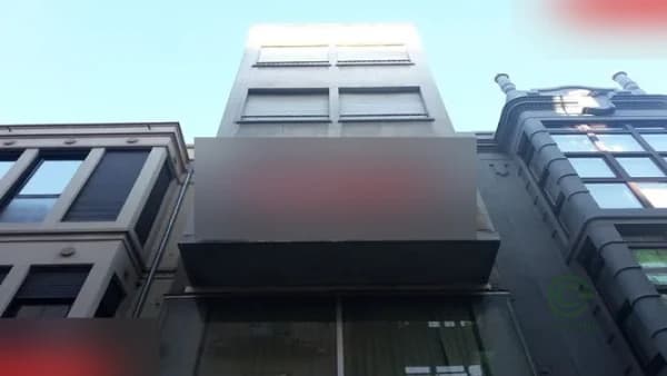 Spot image