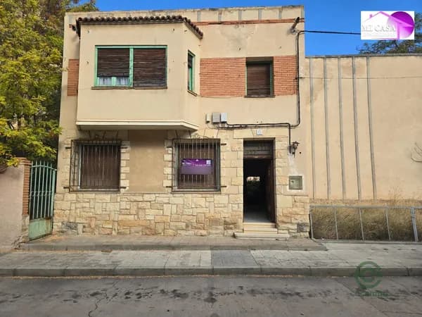 Casa de 0,0248 ha en venta en Alhama de aragon, Zaragoza
