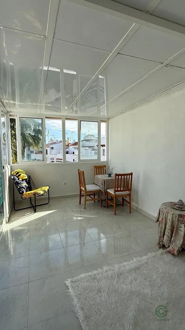 Casa de 0,0073 ha en venta en Torrevieja, Alicante