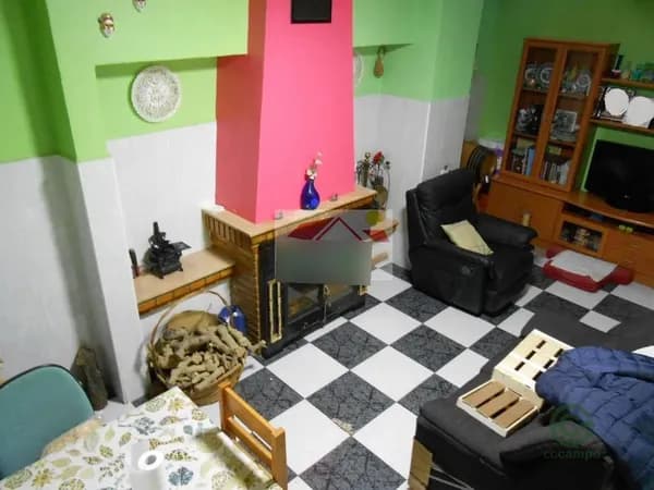 Casa de 0,0267 ha en venta en Abarán, Murcia