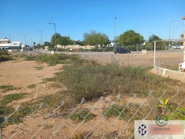 Terreno urbano de 0,02 ha en venta en Burriana, Castellón