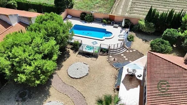 Casa de 0,1994 ha en venta en Dolores, Alicante