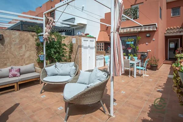 Casa de 0,01 ha en venta en San fernando, Cadiz