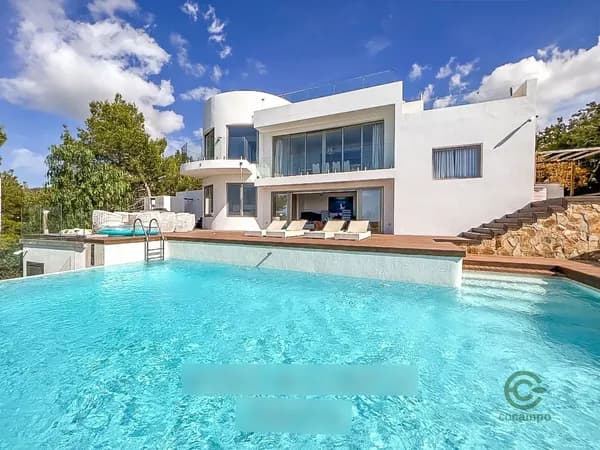 House of 0,17 ha for sale in Balearic islands