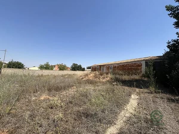 Terreno urbano de 0,3527 ha en venta en Villalgordo del jucar, Albacete