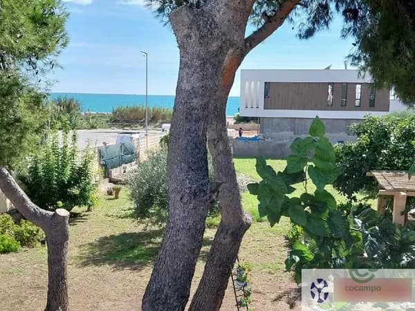 Terreno urbano de 0,03 ha en venta en Burriana, Castellón