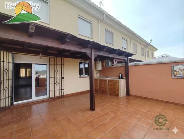 Casa de 0,0172 ha en venta en Monachil, Granada