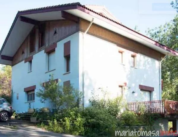 Finca agrícola de 11,15 ha en venta en Zamudio, Vizcaya