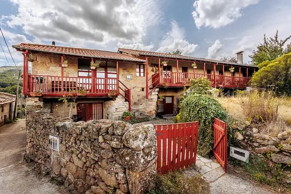 Finca de recreo de 0,0668 ha en venta en Nogueira de ramuin, Ourense