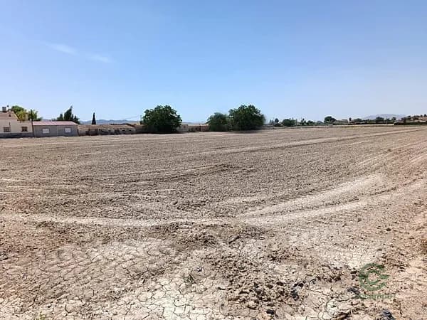 Finca rústica de 1,1 ha en venta en Lorca, Murcia